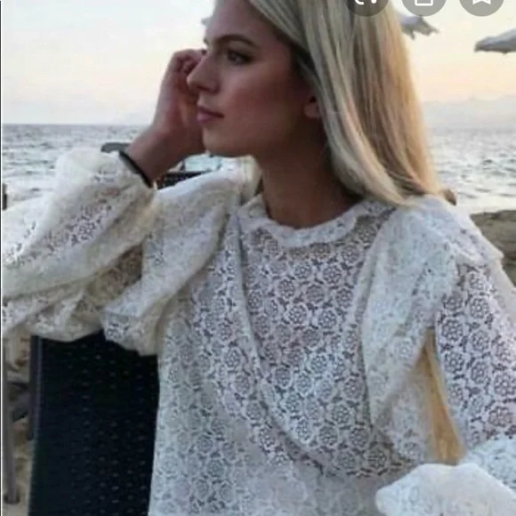 Zara Lace Cream Crop Top - Picture 3 of 15